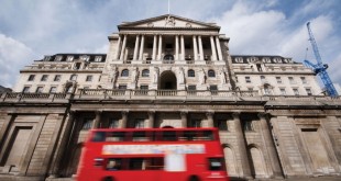 Bank-of-England-Building-BoE-Bus-700x450